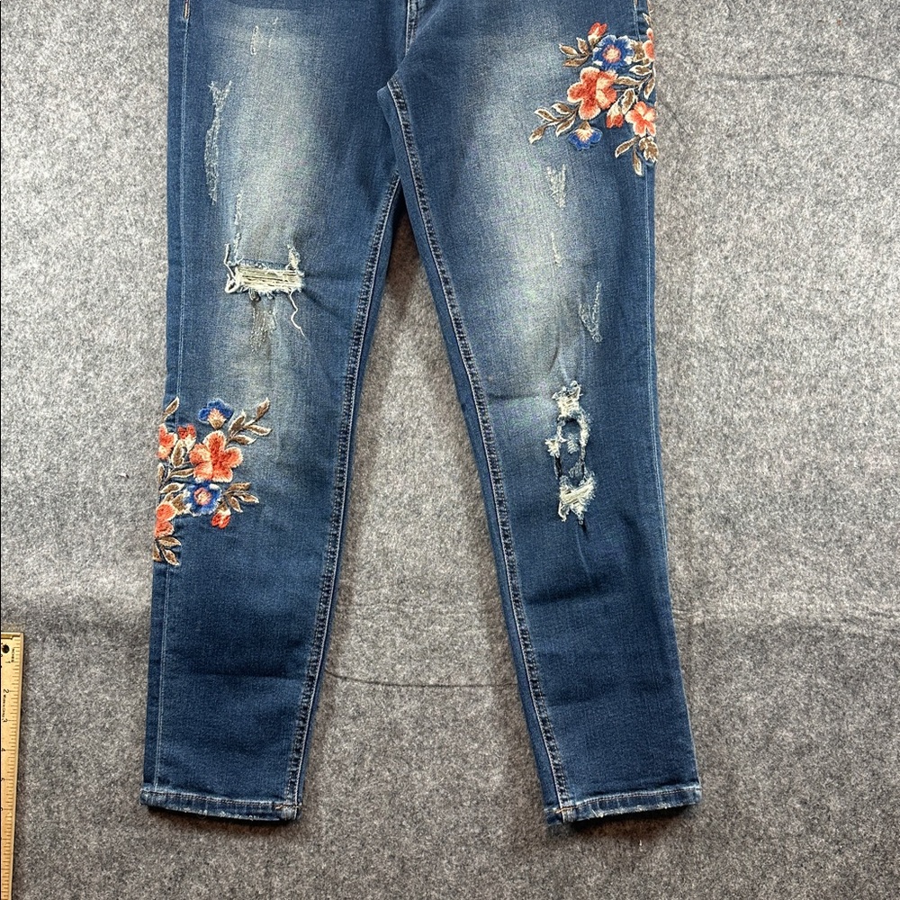 Miss Me Blue Jeans with Floral Embroidery - Picture 6 of 8